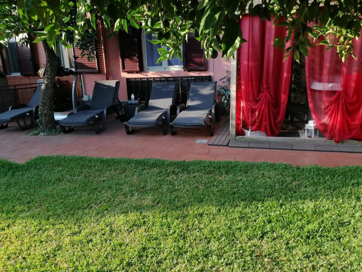 Casa Vacanze Noemi Riposto Eksteriør billede
