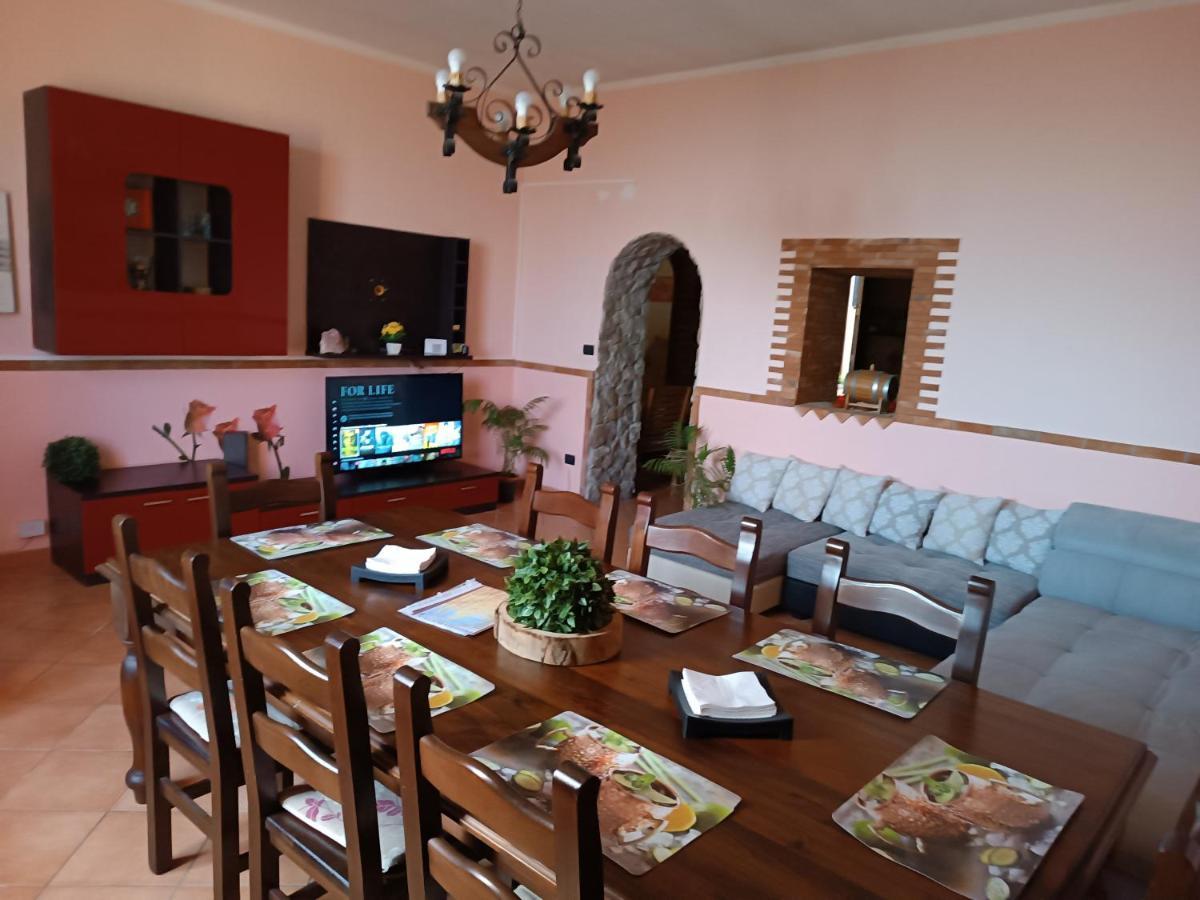 Casa Vacanze Noemi Riposto Eksteriør billede
